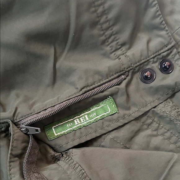 REI Olive Green Women's Athletic Shorts - Picture 6 of 7